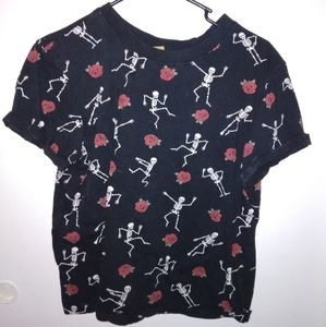 Skull and rose t shirt